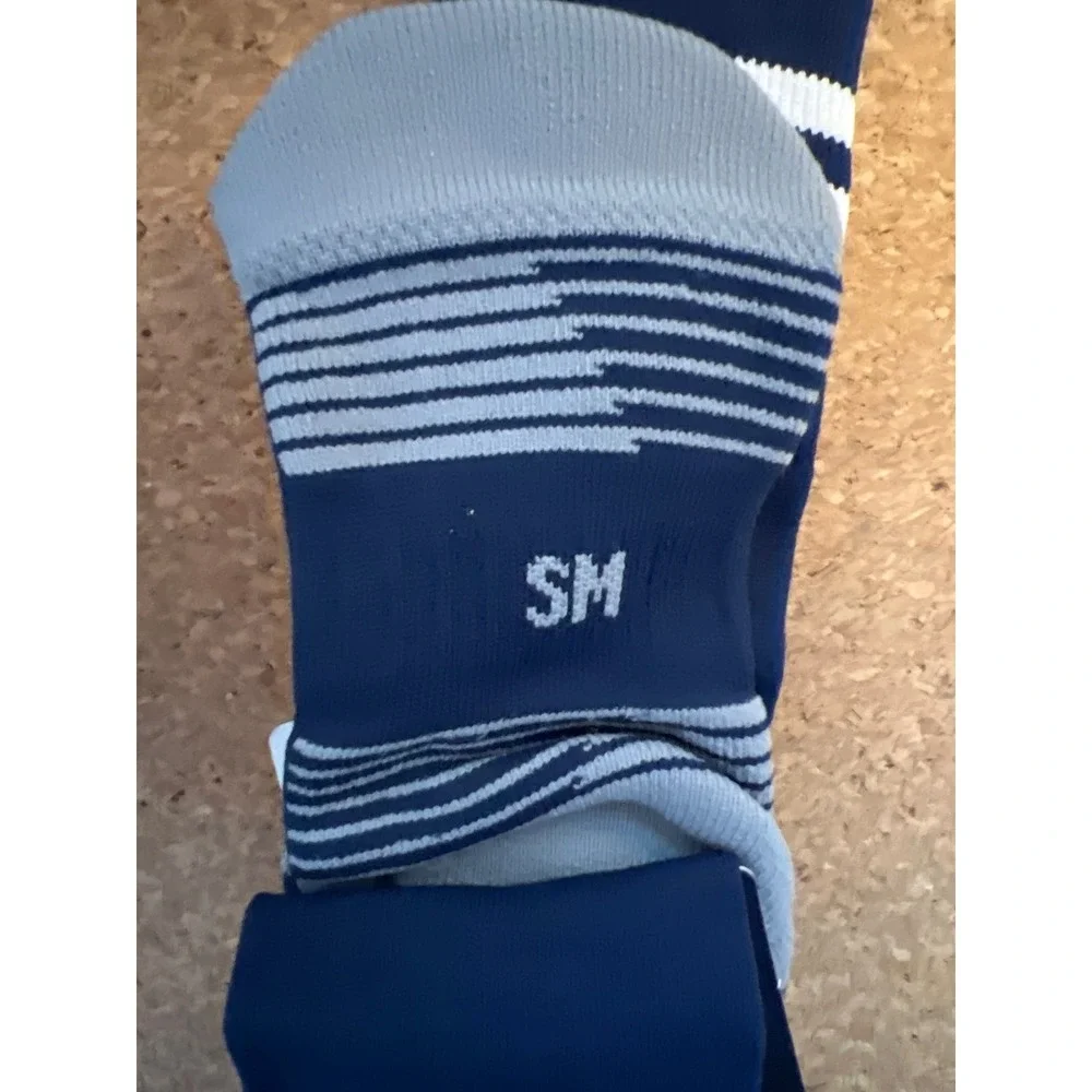 Adidas Copa Zone Cushion IV Soccer Socks Navy Blue Grey Kids Small 5147292B